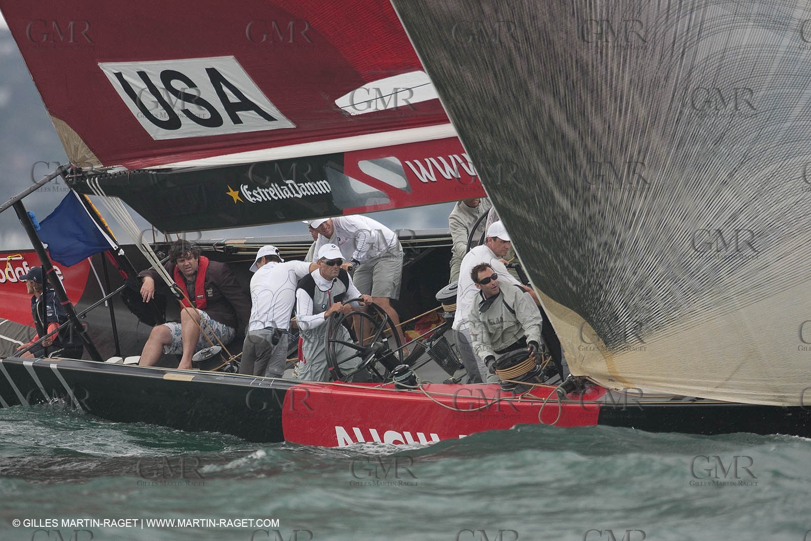 11 02 2009 - Auckland (NZL) -  Louis Vuitton Pacific Series -  Racing Day 11 - sail off