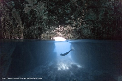 06 05 2009 - Marseille (FRA, 13) - Les Calanques - Morgiou - Le trou du soufleur