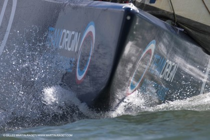 02 08 2010 - Cowes (UK, IOW) - The 1851 Cup -  BMW ORACLE Racing - Training Day.