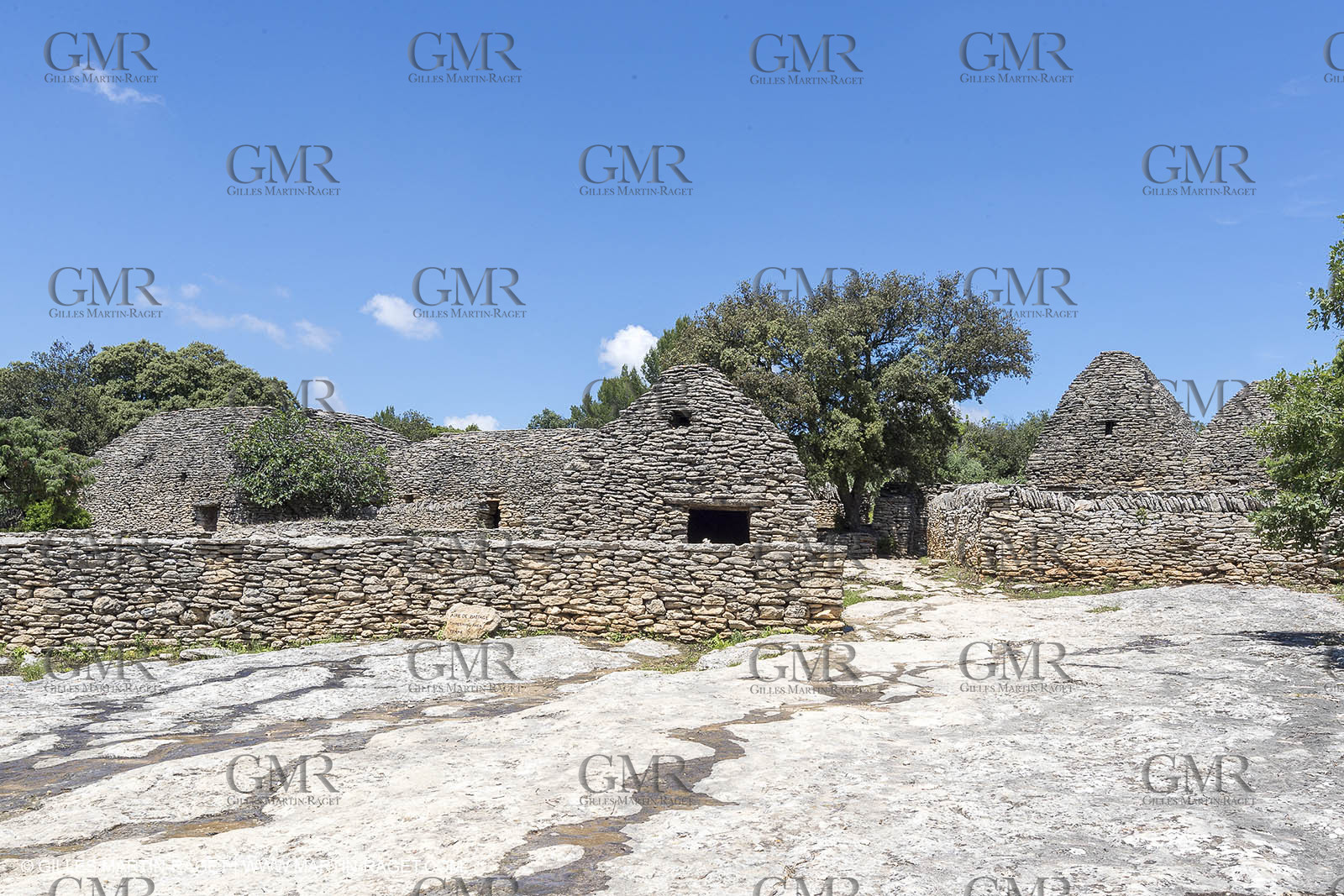 1 6 2018, Gordes (FRA,84) Le village des Bories