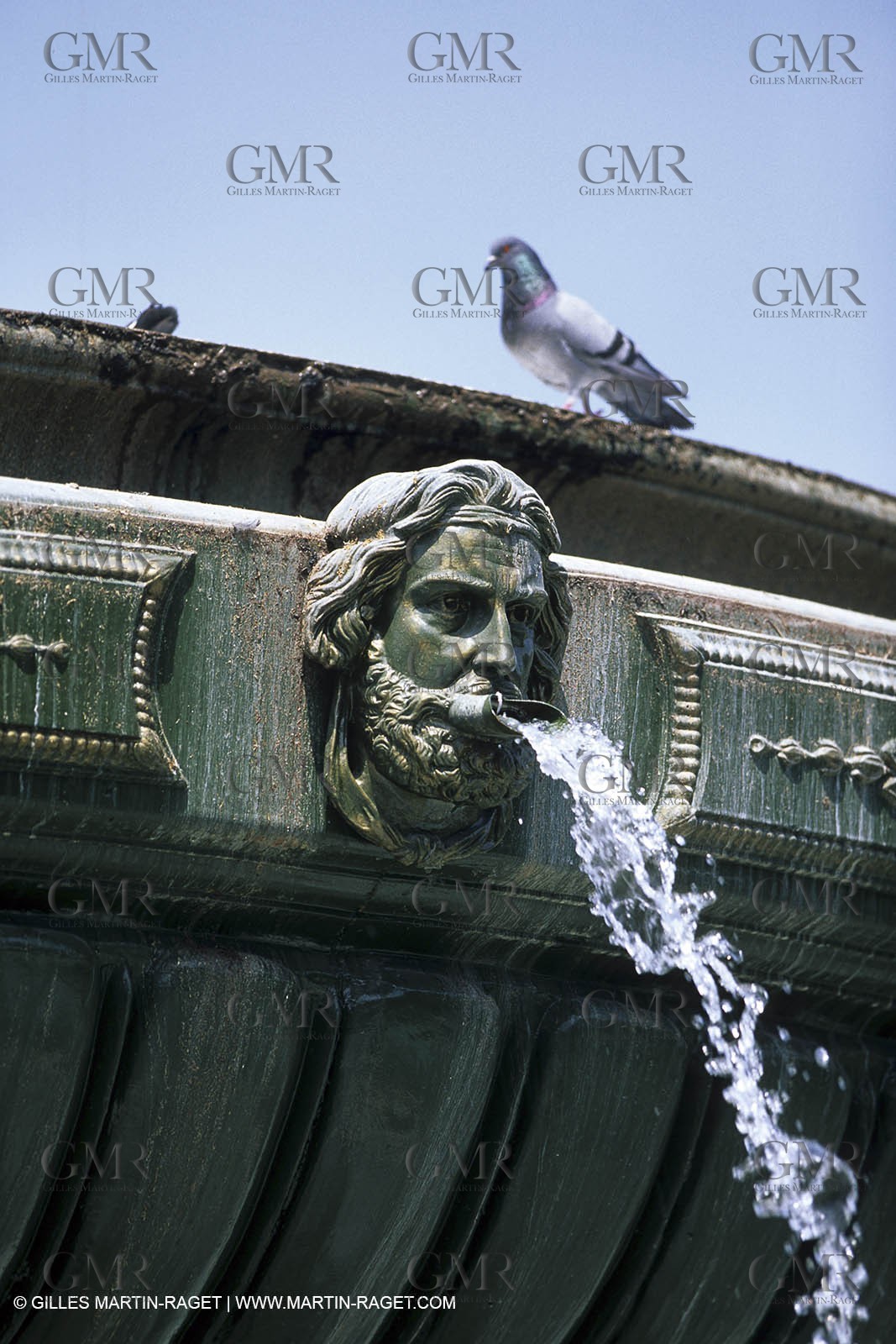 Aix en Provence - Rotonde Fountain