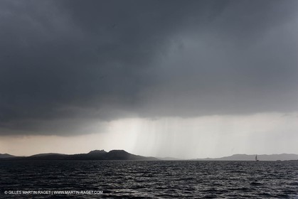 19 05 2010 - La Maddalena (ITA, Sardinia) Louis Vuitton Trophy - BMW ORACLE Racing - Training