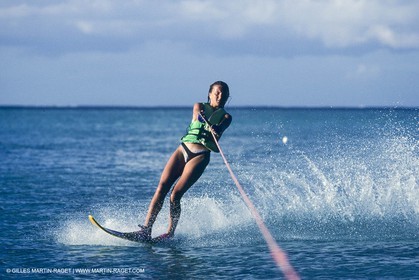 Watersports, waterskiing, ski nautique, wakeboarding,