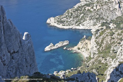 30 04 2009 - Marseille (FRA, 13) - Les Calanques - Morgiou, Sugitton et les Pierres tombées vues du col de la Grande Candelle