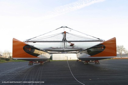 Vannes - Multiplast Boatyard - Orange II going out of the shed