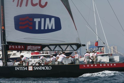 16 05 2007-Valencia (Spain)- 32nd America's Cup - Louis Vuitton Cup - Semi-final - Day 3 - BMW ORACLE racing
