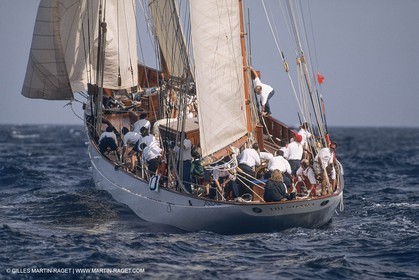 Classic Yachts, Thendara