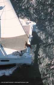 Multicoque sous voile