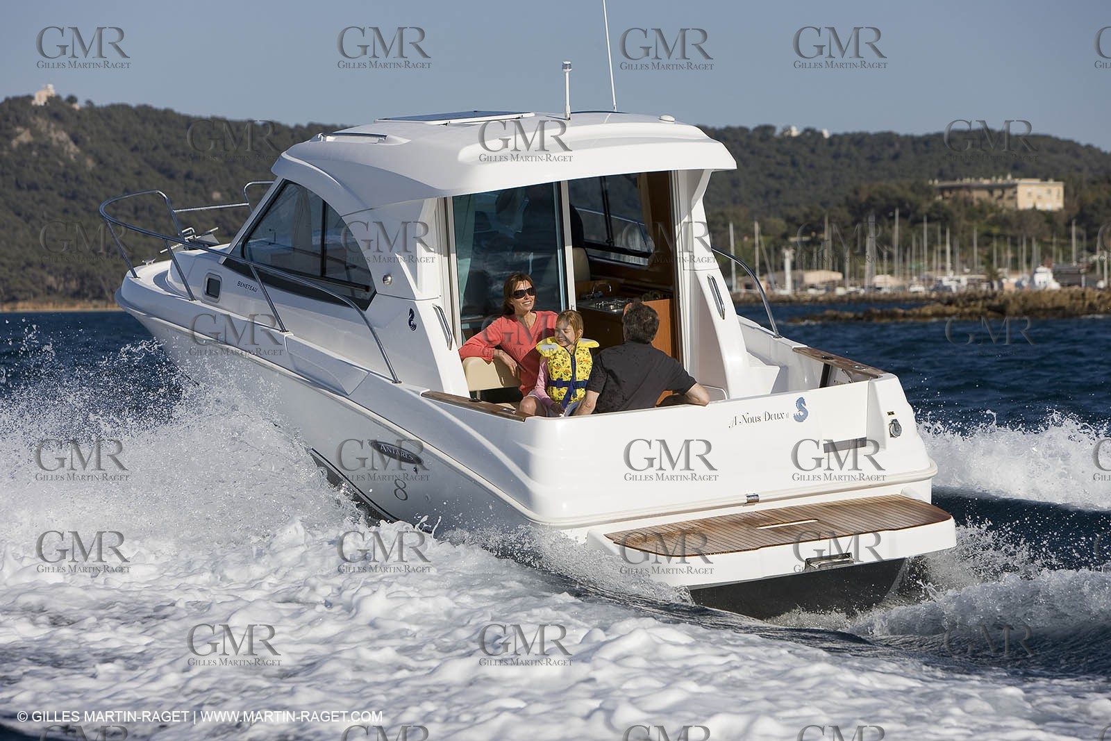 15 04 2008 - Porquerolles (Fra, 83) - Beneteau - Antares 8