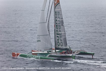14 05 09 - Marseille - Record de la Méditerranée - Groupama 3 - Franck Cammas - G class - Départ de Marseille pour Carthage