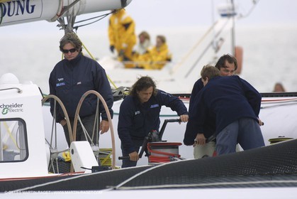 Geronimo - Jules Verne Trophy 2001 start - Brest
