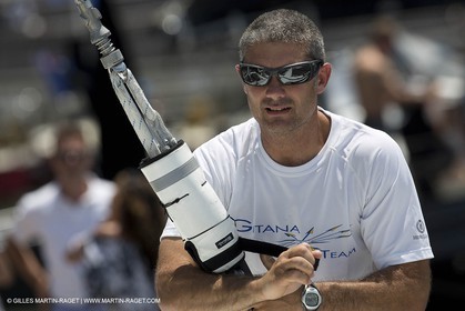 05 07 2012 - New York (USA) - Ocean Krys Race - Speed runs in fornt of NY city