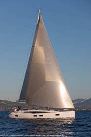 28 08 2016, Hyères (FRA,83), Chantier Jeanneau, Jeanneau Yacht 51
