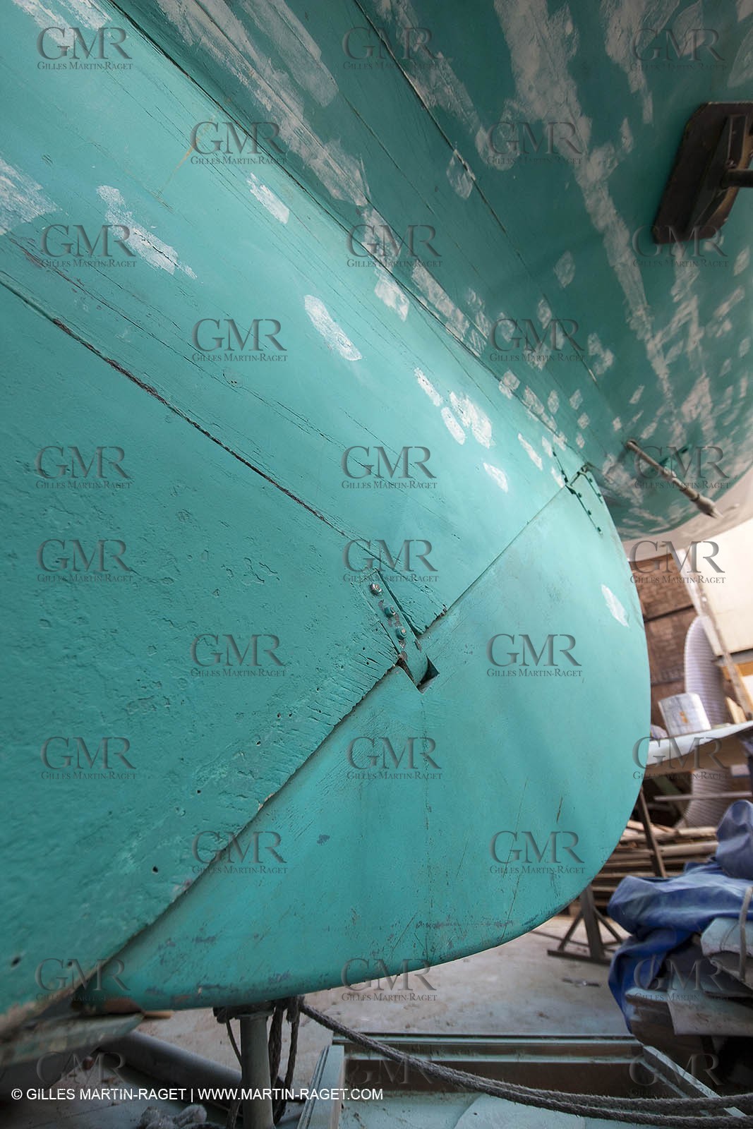 13 03 2010 - La Ciotat (FRA,13) - Oriole - Annual maintenance at  Charpentiers Réunis boatyard