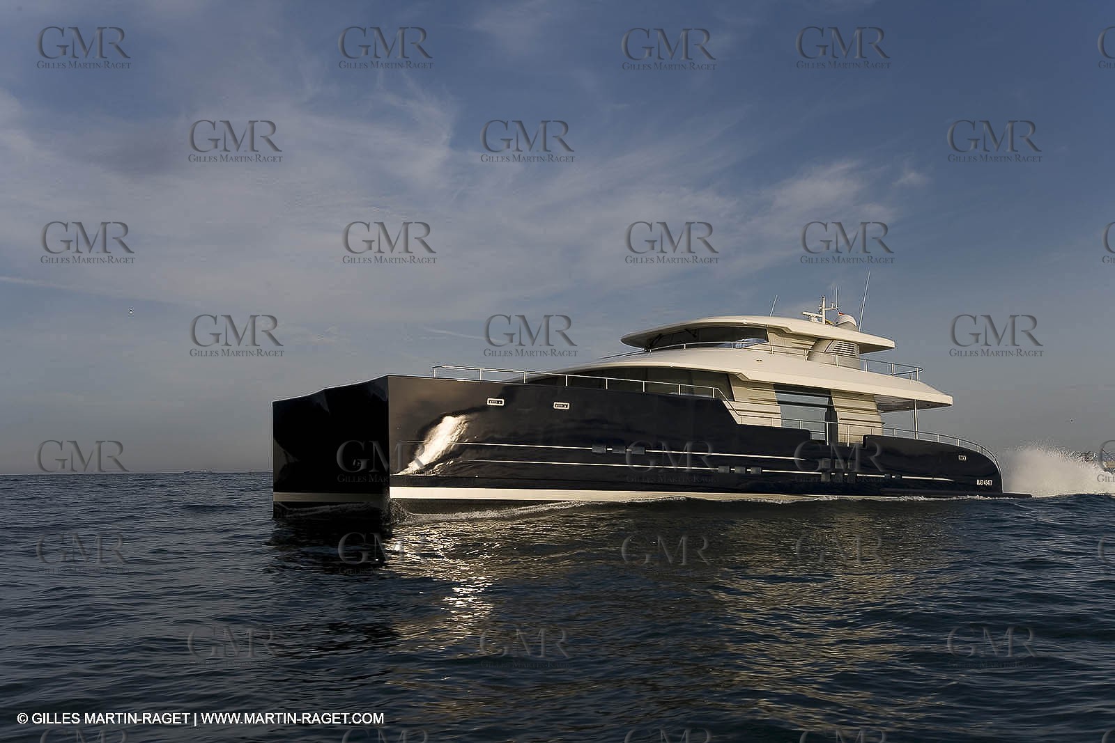 11 06 2007 - Valencia (Spain) - Super Yacht Catamaran Bradley, Gilles Vaton design built by H2X in la Ciotat (France)