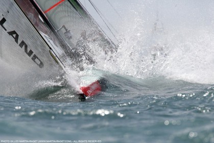 23 05 2007-Valencia (Spain)- 32nd America's Cup - Louis Vuitton Cup - Semi-final - Day 8