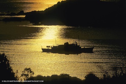Powerboating, super Yachts