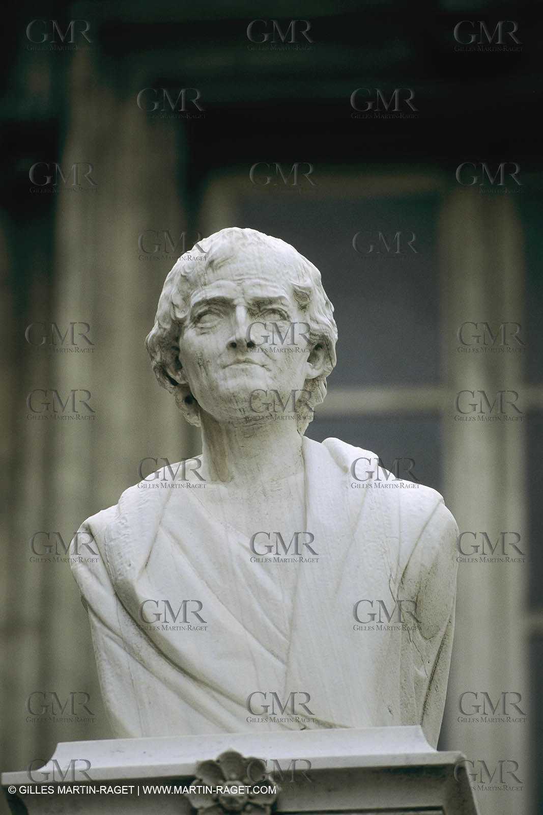 Marseille historical heritage (check keywords for more infos), Statue de Pierre Puget