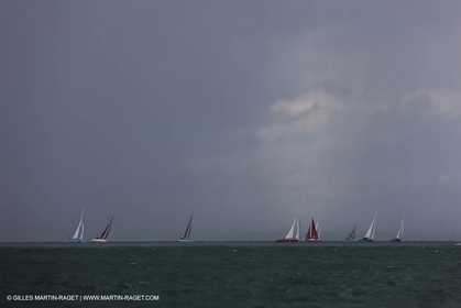 04 08 2010 - Cowes (UK, IOW) - The 1851 Cup -  BMW ORACLE Racing - Day 2