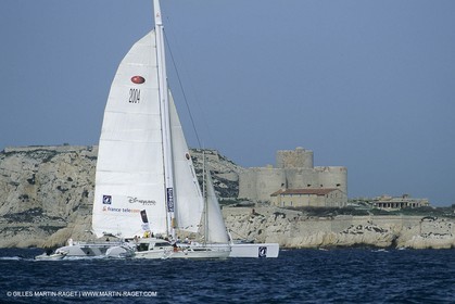 Sailing, OffshoreRacing,maxi Multihulls,  The Race, Team Adventure