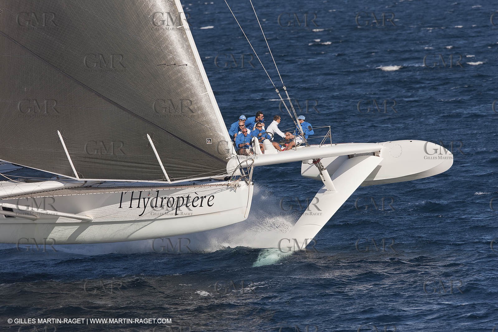 05 09 2009 - Hyères (FRA, 83) Hydroptère beat the overal sailing speed record with a run at 51,36 knts ( subjet to ratification by WSSRC)