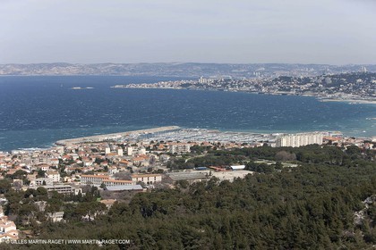 25 03 2009 - Marseille (FRA, 13) - Les Calanques - Massif de Marseilleveyre - Quartier de La Pointe Rouge et rade sud