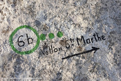 30 04 2009 - Marseille (FRA, 13) - Les Calanques - At the summit of Mount Puget