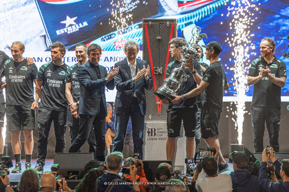 19 10 2024, Barcelona (ESP), Louis Vuitton 37th America's Cup, Final Match, Race Day 6 , Prizegiving
