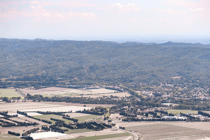 PLaine de de Maillane et les allpilles