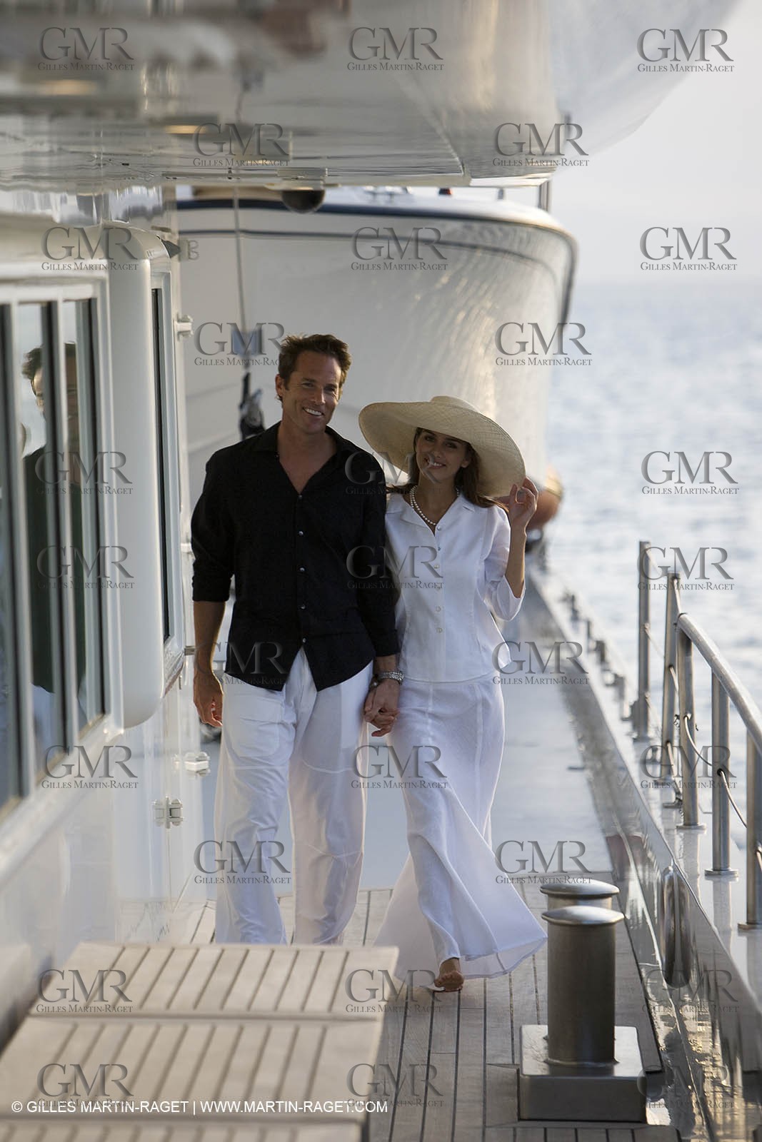 01 02 2008 - San Blas Archipelago (Panama) - Motor Yacht Senses