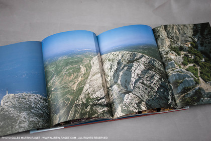 GMRBook_1074.jpg