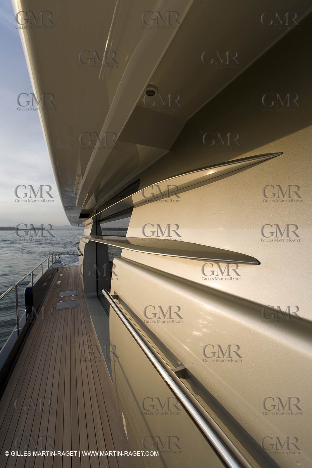 11 06 2007 - Valencia (Spain) - Super Yacht Catamaran Bradley, Gilles Vaton design built by H2X in la Ciotat (France)