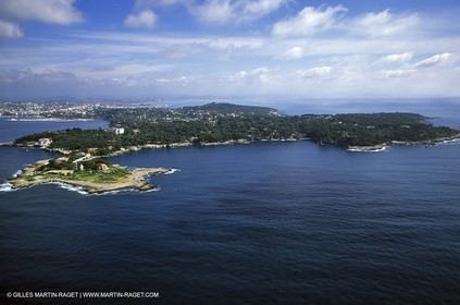 Cap d'Antibes - baie des milliardaires