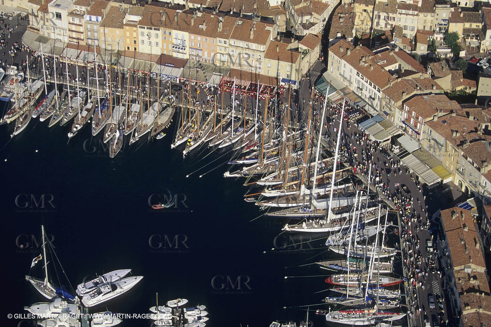 Sailing, Nioulargue, Voiles de Saint Tropez, Dock ambiances