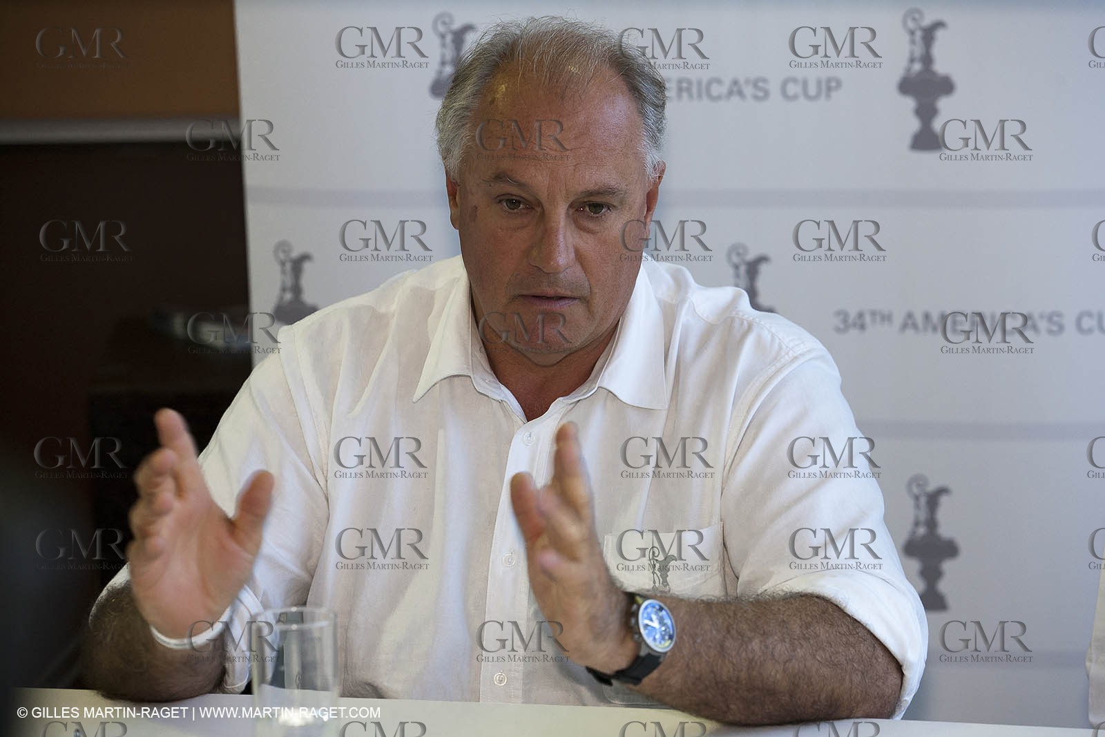 25 11 2010 - Dubai (UAE) - 34th America's Cup - Media Round Table with Ian Murray and Richard Worth