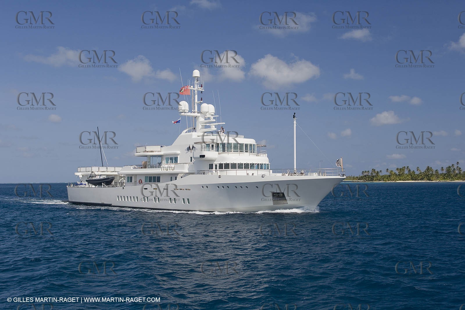 01 02 2008 - San Blas Archipelago (Panama) - Motor Yacht Senses