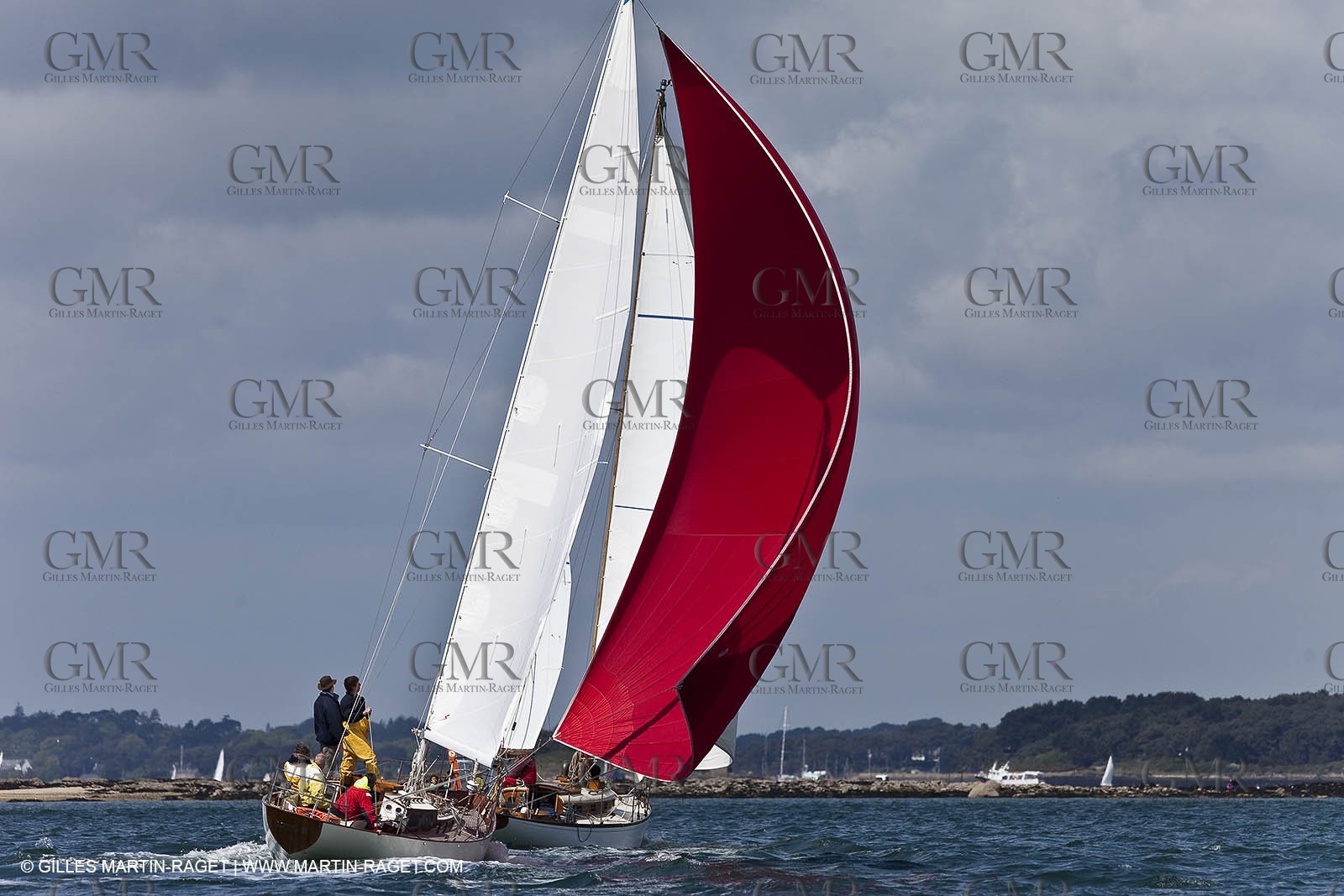 01-05-10 - Le Bono (FRA,56) - Regate Classique -Acteia II - Maica