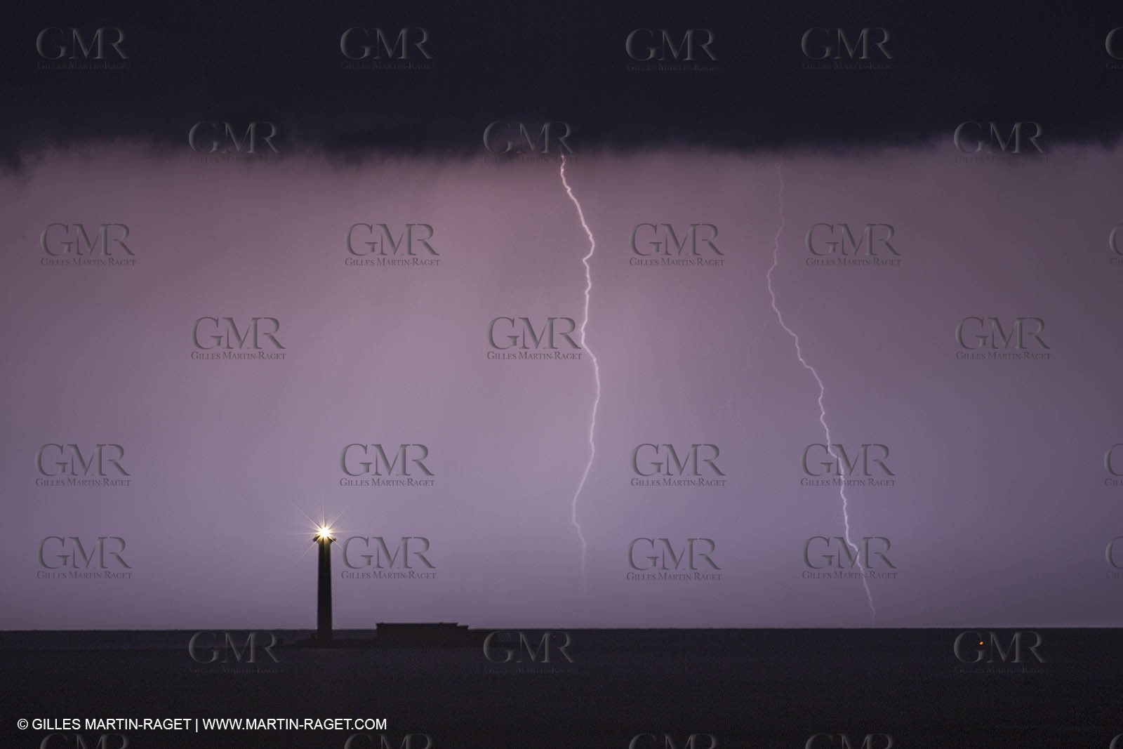Thunderstorm over Planier island lighthouse - Marseille (FRA,13) - 18 06 2014