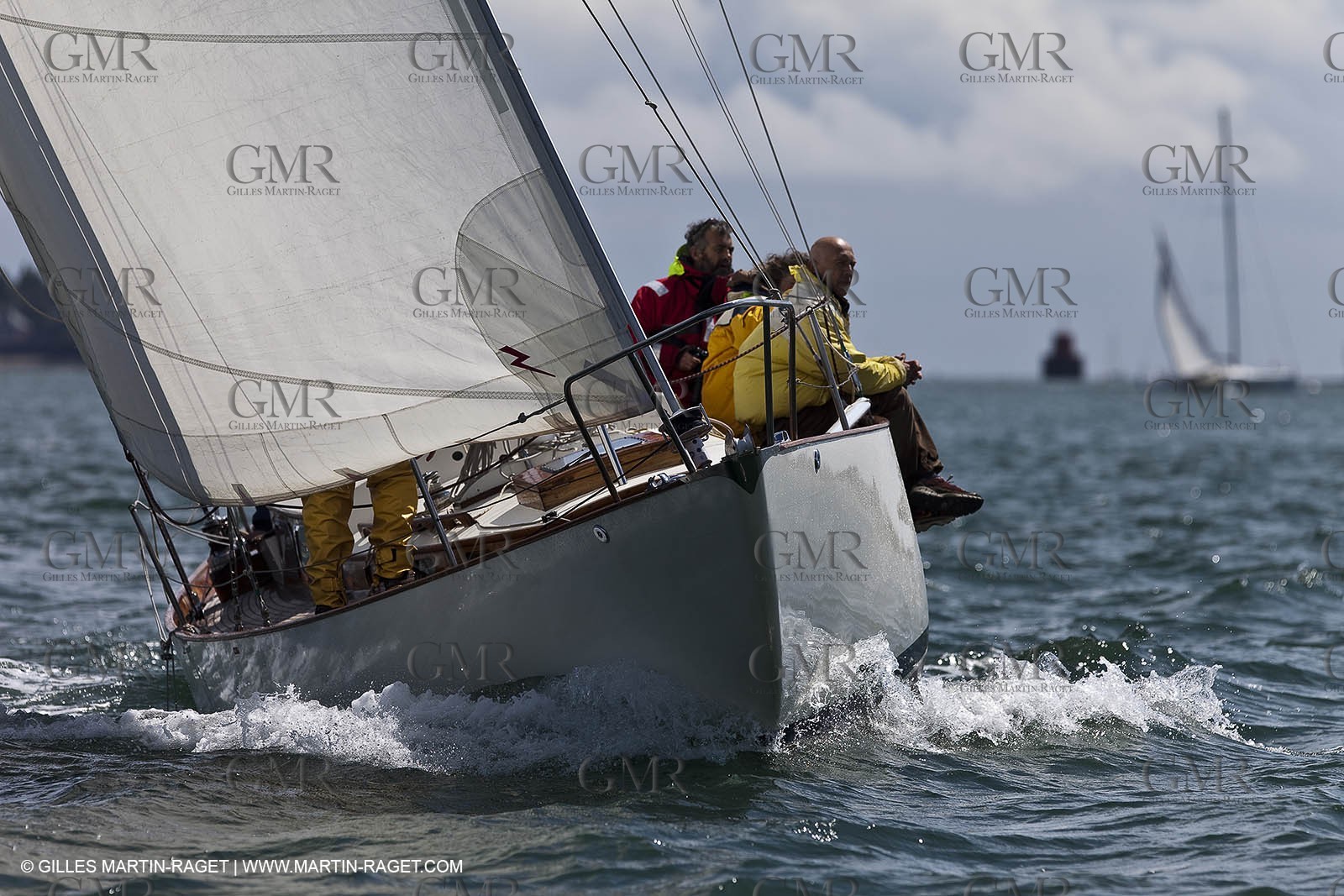 01-05-10 - Le Bono (FRA,56) - Regate Classique -Acteia II - Maica
