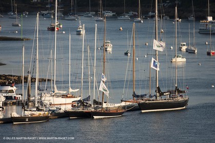 19 05 2010- Benodet - (FRA,56)  -  les Pen Duick dans l'Odet