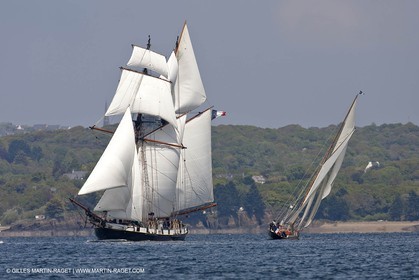 19 05 2010 -  Lanveoc Poulmic (FRA,29) - French Navy School Grand Prix - Pen Duick