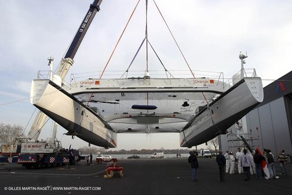 Vannes - Chantier Multiplast - 1ère mise à l'eau Orange II