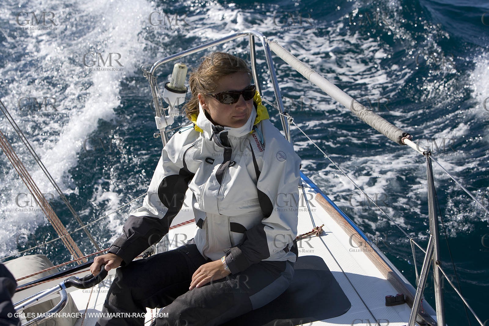 28 09 2007 - Marseille (FRA, 13) - Aigle Marine weather clothing showed in action by salors Marc Emig et Luce Molinier