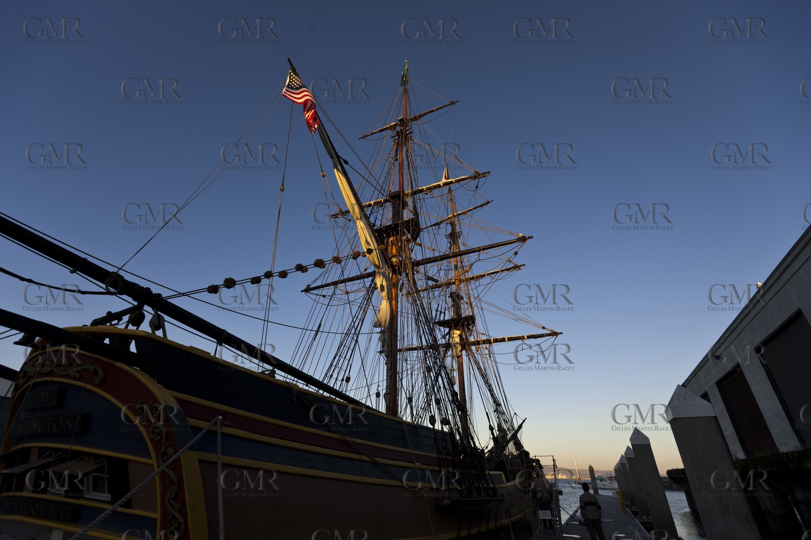 28 02 2011 - San Francisco (USA, CA) - USA 17 arrival in San Francisco