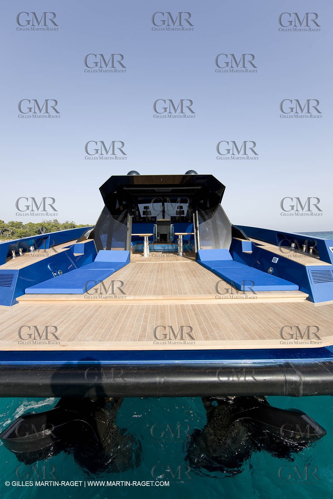 14 10 2008 - Cannes (FRA, 06) - Super yachts - motoryachts - Wally yachts - Wallypower 64