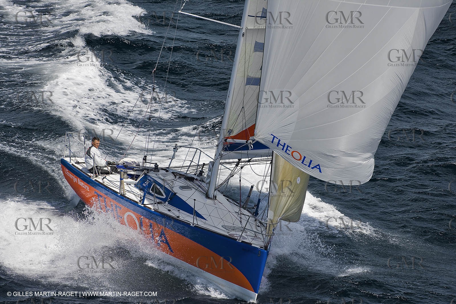 06-26-2007 - FIGARO II - THEOLIA - Skipper : Robert Nagy - Training off Marseille (south France) with strong wind conditions