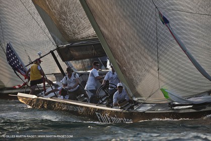 14 11 2010 - Dubai (UAE) - Dubai Louis Vuitton Trophy -  BMW ORACLE Racing - Training - Race Day 1