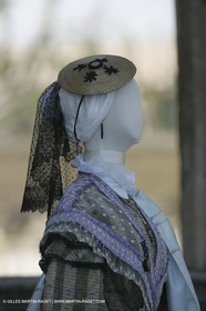 May 2004 - La Tour d'Aigues (FRA, 84) - Old costumes for women of the South exhibition