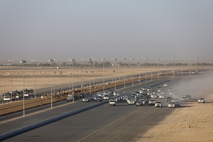 20 11 2010 - Dubai (UAE) - Camel races