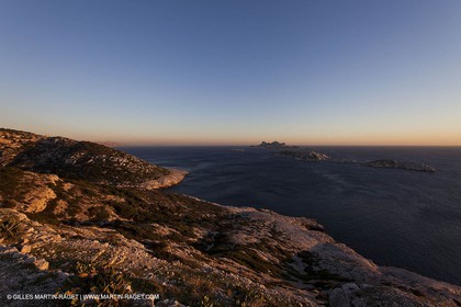 Décember 2009 - Marseille (FRA) - Les Calanques- Between Callelongue et Marseilleveyre